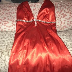 Off red backless mini dress